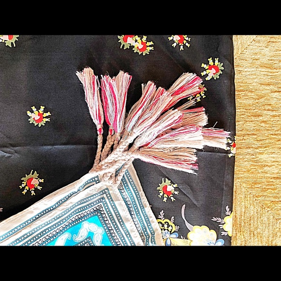 Johnny Was Black Floral 42” Square Tasseled Rayon Scarf EUC, Navy, With Box - Picture 8 of 9